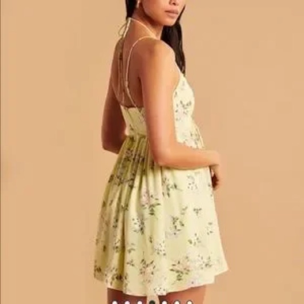 Abercrombie & Fitch Flowy Mini Dress - Picture 2 of 10